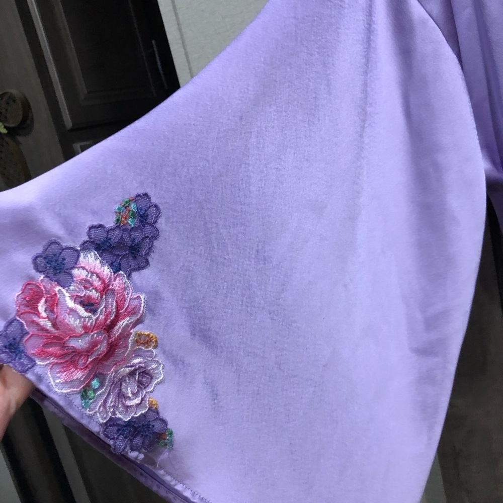 Victoria’s Secret Lavender Satin Kimono Robe Size XL - Picture 4 of 6